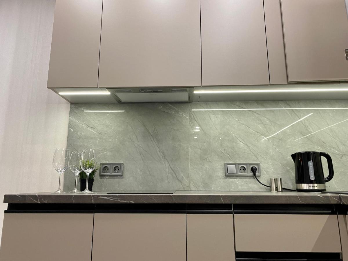 Slavutich Near Metro Station Apartment *